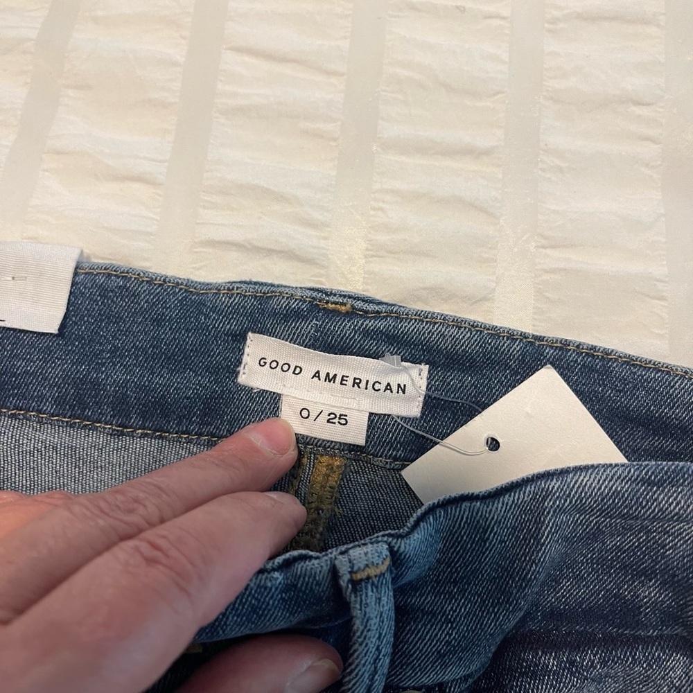 Good American Good Straight Ankle Straight Leg Organic Cotton Jeans - Picture 7 of 8